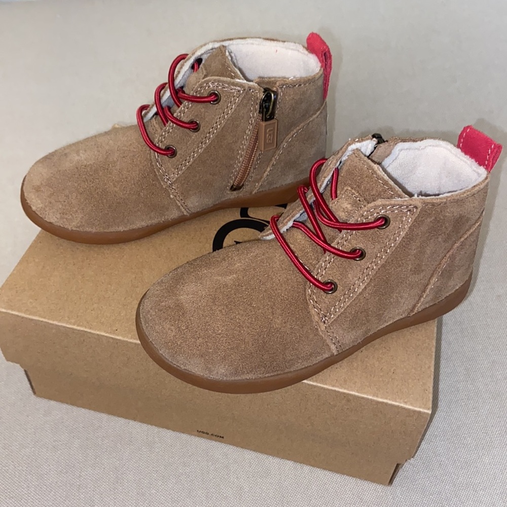 UGG kids ankle boots USA 9